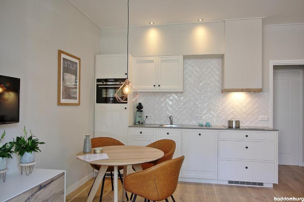 Studio Zuidstraat 3 - Badดอมเบิร์ก ภายนอก รูปภาพ